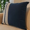 Ver imagem 2 de Capa de Almofada Atelier Renda Azul Marinho 45x45