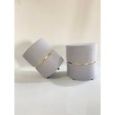 Ver imagem 1 de Kit 2 Puffs Decorativo Redondo com Detalhe Dourado, Estofado em Tecido Linho Cinza Claro, Moderno