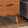 Mesa de Cabeceira Pés Palito Ape 3 Gavetas Cor Cinza / Cinamomo - Comprar Moveis em Casa - 3