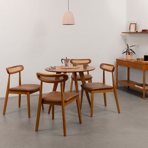 Conjunto Mesa de Jantar Square Redonda Louro Freijó - 88cm + 4 Cadeiras Dalí Encosto Palha Larga - C