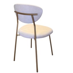 Cadeira Lívia com Estrutura Dourada em Aço Carbono – Exclusiva Bouclé Off White - 4