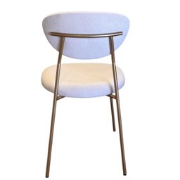 Cadeira Lívia com Estrutura Dourada em Aço Carbono – Exclusiva Bouclé Off White - 5