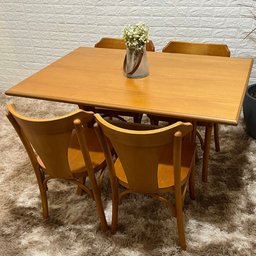 Conjunto Fixo 120x80 Mesa X com 4 Cadeiras Italia Madeira Maciça Tauari - 2