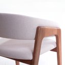 Ver imagem 3 de Cadeira de Madeira Bevere com Braço Assento e Encosto Estofado Anatômica