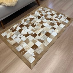 Tapete de Couro Tons Bege Malhado 100x150 Placas 10cm Quadriculado - 2