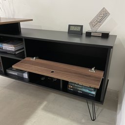Escrivaninha em L 1 Porta 5 Nichos Pés Metálicos 136,5x135cm Dubai  - 18