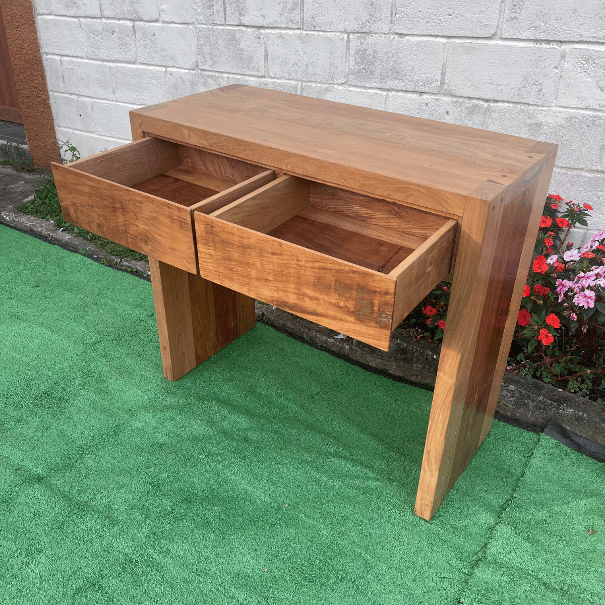 Ver imagem 4 de Aparador U em Madeira de Demolição 2 Gavetas 1,00 X 0,45 X 0,90 Sudeste Rústico