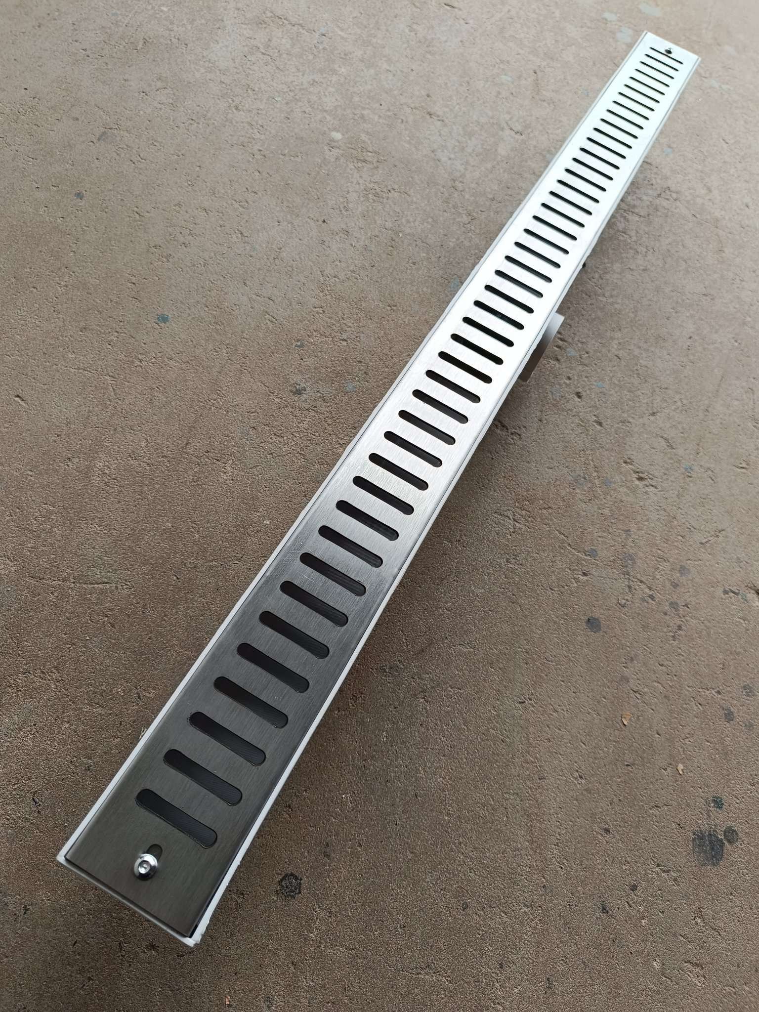 Ralo Linear Abre Fecha 5x70 Inox 304 Coletor Branco Sifonado Banheiro - 4