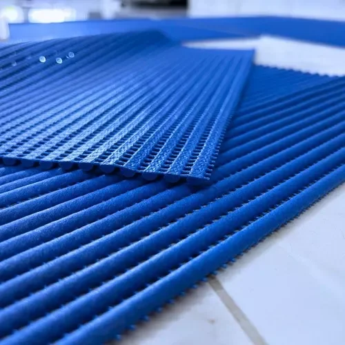 Passadeira Antiderrapante Azul Royal - 43cm de Largura