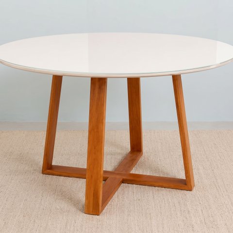 Mesa de Jantar Redonda 110cm 4 Lugares MDF Tampo Vidro Cozinha Sala Apartamento Pequena