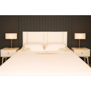 Cabeceira Estofada Antialérgica Adesiva em Módulos.