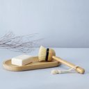 Ver imagem 5 de Escova de Bambu Oikos Redonda com Cabo para Limpeza Preta