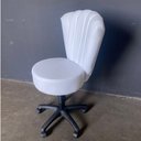 Ver imagem 2 de Cadeira Mocho Pétala Corino Branco - In9 Decor