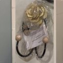 Ver imagem 4 de Cabide de 2 Ganchos em Ferro / Porta Toalha 2 Ganchos em Ferro / Varias Cores:bege