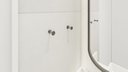 Ver imagem 3 de Kit de Acessórios para Banheiro com 4 Peças em Aço Inox Polido Brilhante Linha Tessália com Toalheir