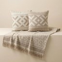Ver imagem 3 de Kit Manta e Almofadas Decorativas para Sofá Imperial Bege - Nexta Casa