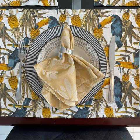 Kit 6 Guardanapo em Jacquard Floral Dourado 40x40cm