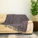 Ver imagem 2 de Xale Manta para Sofá e Poltrona Luxo 2 Lugares Estampada Creta Vinho