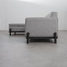 Sofá 3 Lugares com Chaise Lado Esquerdo 212cm em Linho Tiê CabeCasa MadeiraOriginals - 7