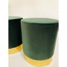 Conjunto de Puff com Detalhes Dourado no Rodapé - Decoração para Sala de Estar - Verde Musgo - Suede - 3
