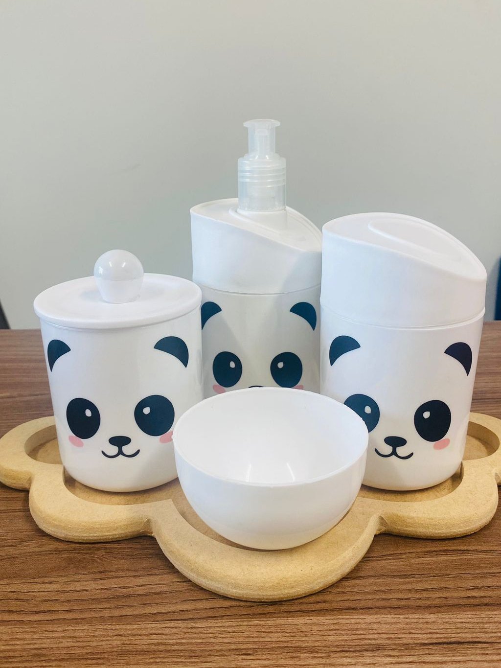 Kit Higiene Panda I - Branco C/bandeja Nuvem Crua