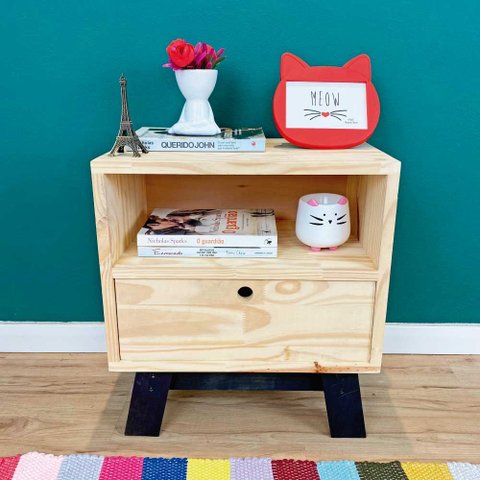 Mesa Lateral Woods Dual Prateleira e Gaveta Natural e Preto