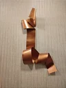 Ver imagem 1 de Decoração Escultura de Parede Abstrata em Aço cor Bronze Exclusiva no Brasil para Sala, Quarto, Escr