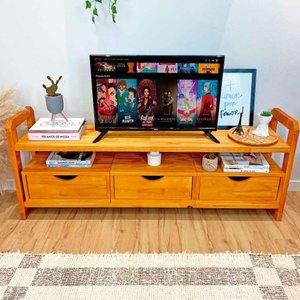 Rack de TV de Madeira Pinus Linea com 3 Gavetas Carvalho