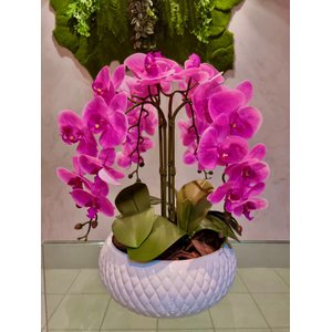 Arranjo Artificial 4 Orquídeas Rosas Vaso de Cerâmica Branco