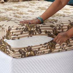 Capa de Colchão Casal 25cm com Zíper Protetor de Malha Estampada 1 Peça:2 Flor Bege - 2