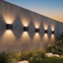 Ver imagem 4 de Arandela Solar Led 2 Fachos Ajustáveis 2w 3000k Ip65 Iluminação Externa Sustentável