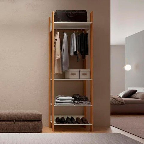 Closet para Roupas com Cabideiro e Prateleiras em Mdf 2,20m Cor:off White com Freijó