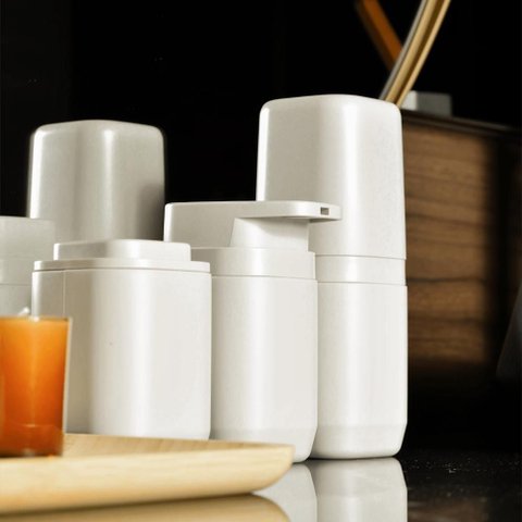 Kit de Banheiro Completo com Lixeira de Pedal ou 5 Peças Linha Aura