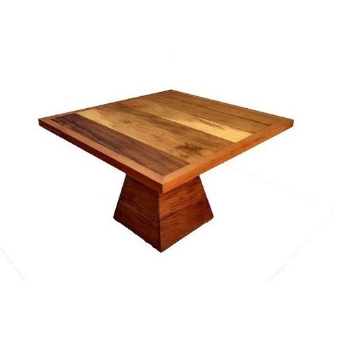 Mesa Quadrada com Base Triangular de Madeira Maciça Maquinada e Envernizada:Comp 120cm x Alt 80cm x 