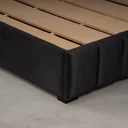 Ver mais imagens de Cama Casal Estofada sem Cabeceira Uvaia CabeCasa MadeiraOriginals