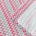 Ver imagem 2 de Tapete Sala Quarto Infantil 2,00 X 1,40m Rosa Chevron Artesanal Antiderrapante Moderno Rústico