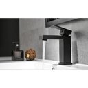 Ver imagem 2 de Torneira Banheiro Monocomando Quadrada Baixa Preta