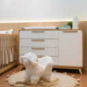 Ver imagem 4 de Cômoda Infantil para Quarto de Bebê 4 Gavetas e 1 Porta Linha Evolutiva Quater Branco com Carvalho