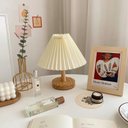 Ver imagem 4 de Abajur Nordic plissado candeeiro de mesa diy dobrável 5v usb 220v arte atmosfera quarto cabeceira lu