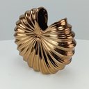 Ver imagem 6 de Vaso Decorativo de Cerâmica Dourado 24x24x9cm Enfeite Sala Mesa Estante Aparador