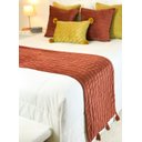 Ver imagem 1 de CAPA DE ALMOFADA RETANGULAR DRAPEADA MOSTARDA Almofadas Estilo