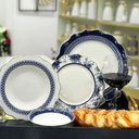Ver imagem 2 de Aparelho de Jantar em Porcelana Branco com Detalhes Azul Escuro 24 Peças