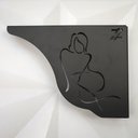 Ver imagem 3 de Mãos Francesas Pretas 20cm Silhueta Mulher Ornamentada em Aço Zarg