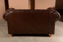 Ver imagem 5 de Sofá Chesterfield Luís Xv 2 Lugares C/ Almofadas Soltas - Couríssimo Marrom Café