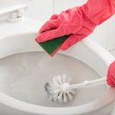 Ver imagem 7 de Assento Tampa Vaso Sanitário Oval Almofadado + Escova Sanitária Base Redonda Limpeza Vaso Banheiro