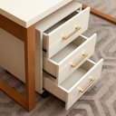 Ver imagem 4 de Mesa Escrivaninha 1,35m com Gaveteiro 3 Gavetas Escritório Cor:off White com Freijó e Gold
