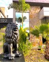 Ver imagem 4 de Escultura Estátua Decorativa Leão Sentado 108cm:preto Fosco