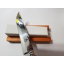 Ver mais imagens de Edra Amolador de Facas Quartzo Artesanal com Suporte Branco