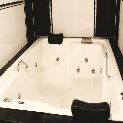 Banheira Aquecedor 16 Jatos Topcril Premium 201x151cm Branca