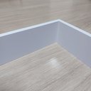 Ver imagem 2 de Kit 15 Barras de Moldura/rodapé de Poliestireno 7cm Liso - Branco (7x1x240cm)